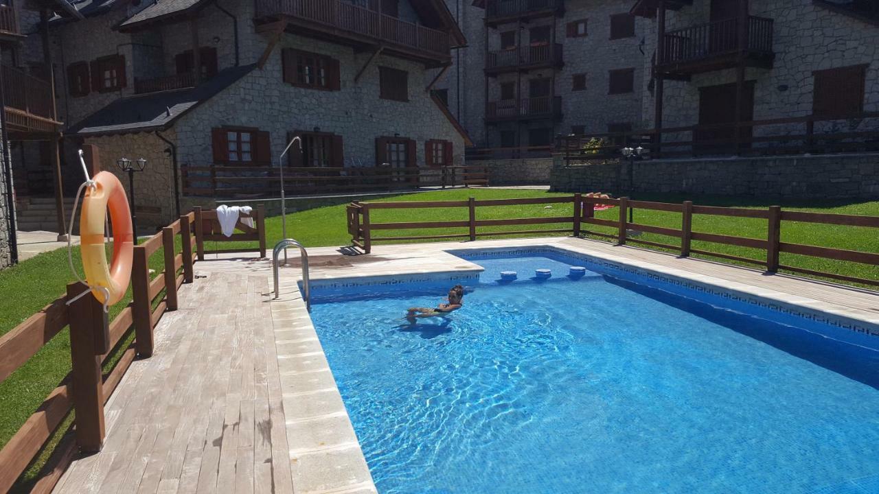 Magic Pirineos Apartman Anciles Kültér fotó
